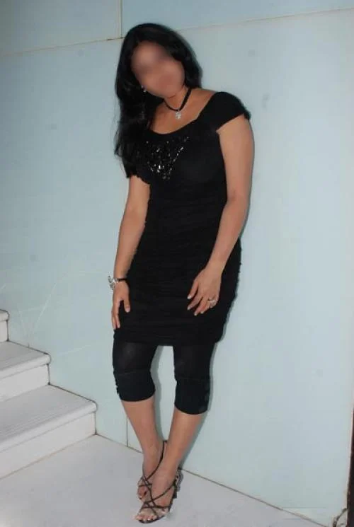 Call Girls Navrangpura
